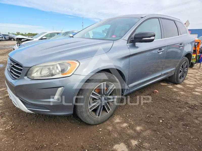 2017 Volvo XC60 photo