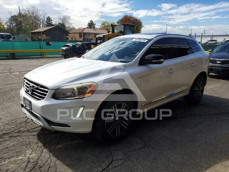 2017 Volvo XC60 фото
