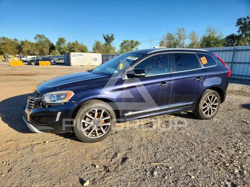 2017 Volvo XC60 фото
