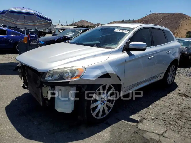 2017 Volvo XC60 photo