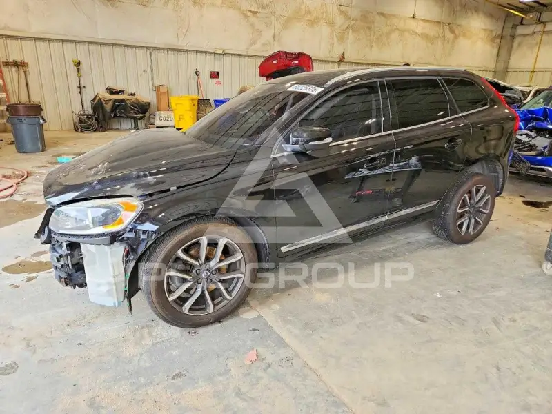 2017 Volvo XC60 фото