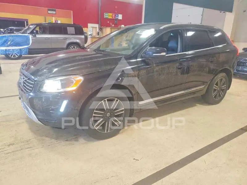 2017 Volvo XC60 фото