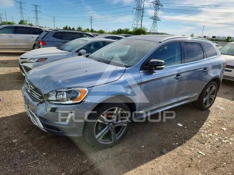 2017 Volvo XC60 фото