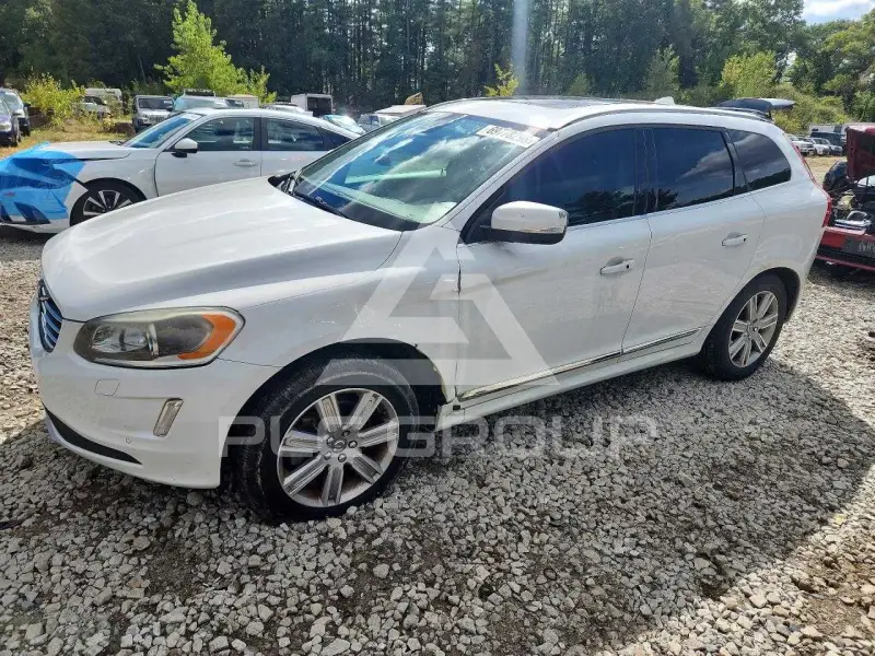 2017 Volvo XC60 фото