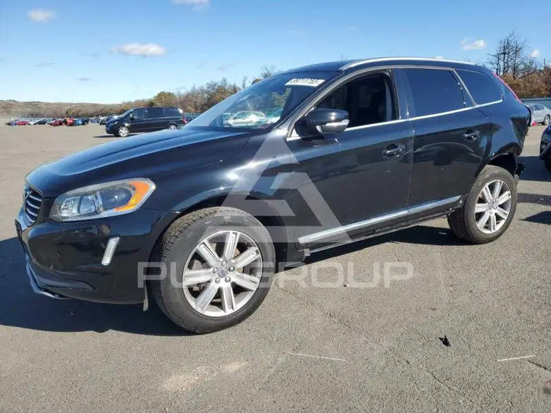 2017 Volvo XC60 фото