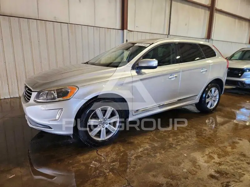 2017 Volvo XC60 фото
