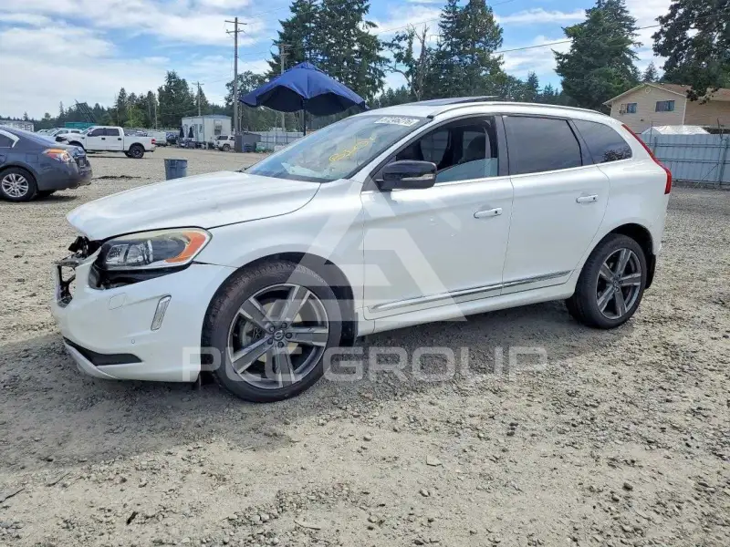 2017 Volvo XC60 фото