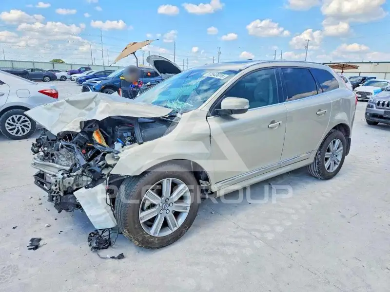 2017 Volvo XC60 фото
