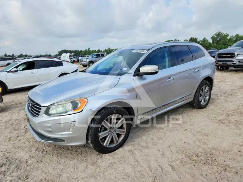 2017 Volvo XC60 фото