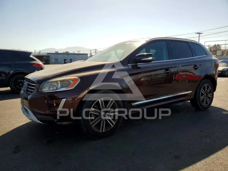 2017 Volvo XC60 photo