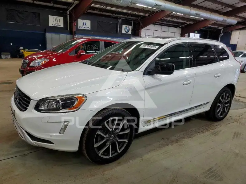 2017 Volvo XC60 фото