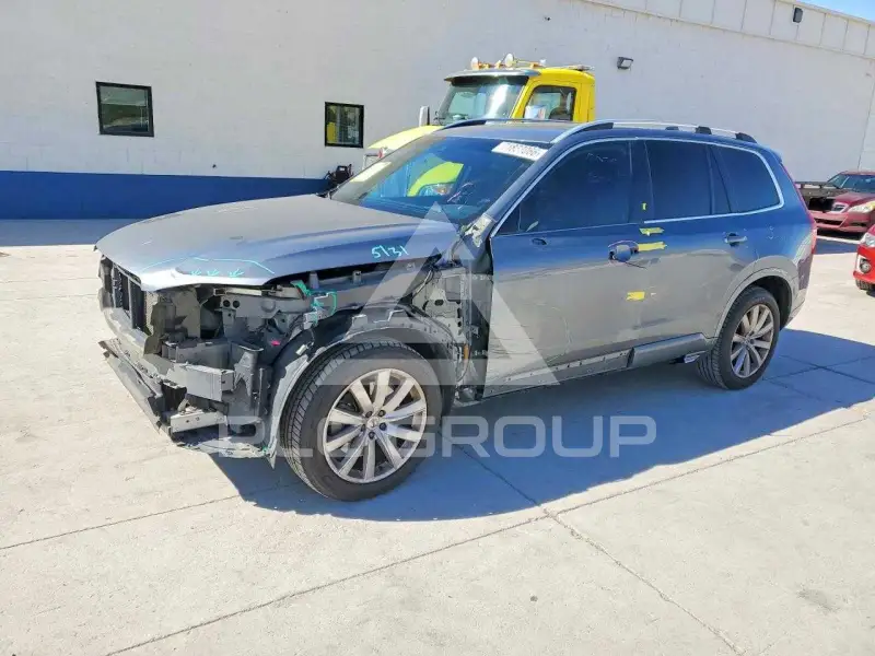 2017 Volvo XC90 фото
