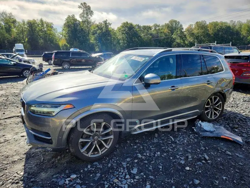 2017 Volvo XC90 фото