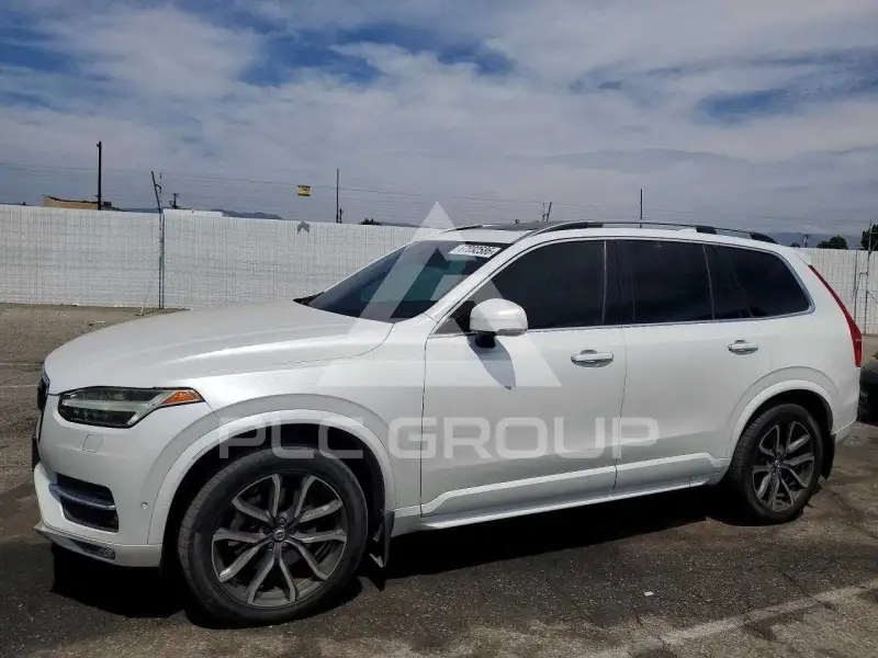 2017 Volvo XC90 фото