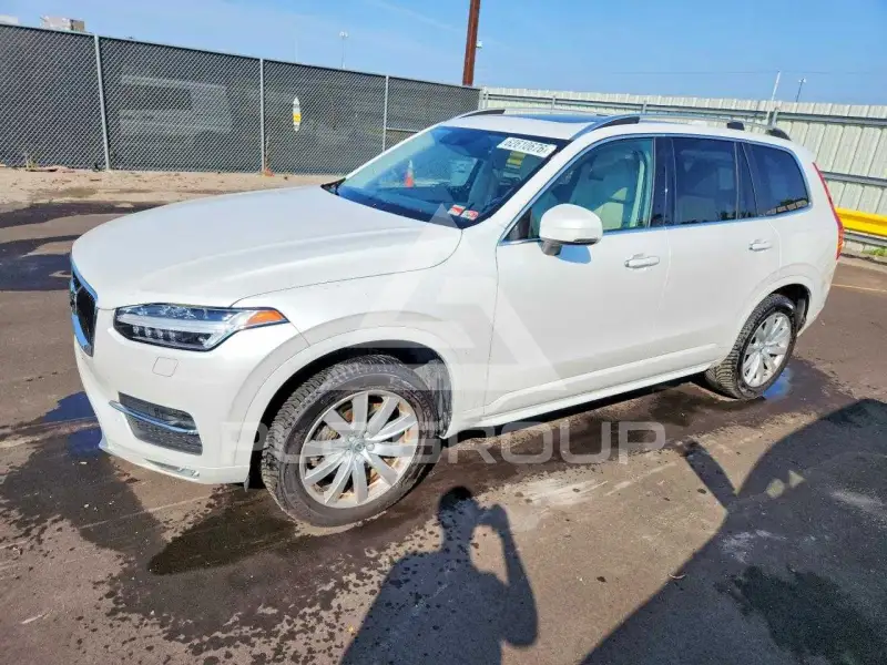 2017 Volvo XC90 фото
