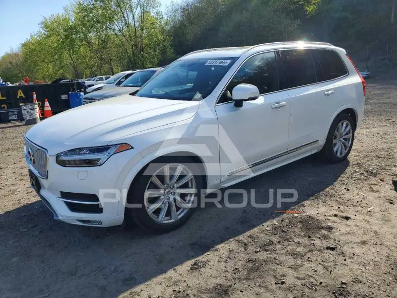 2017 Volvo XC90 photo