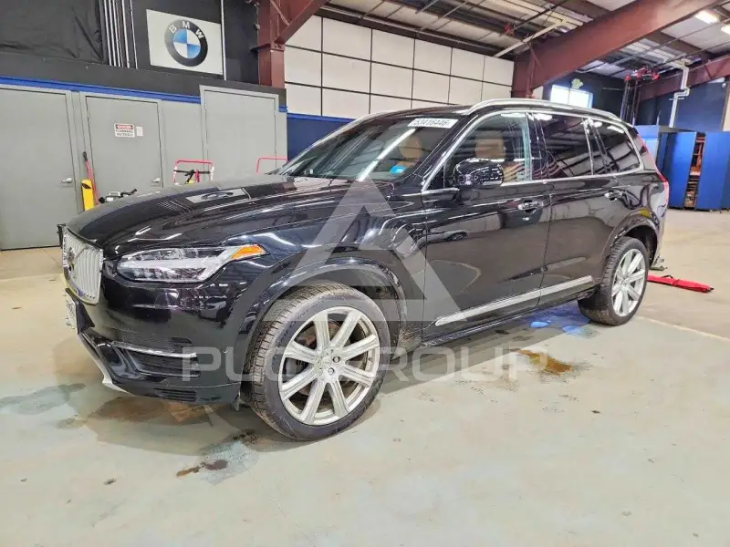 2017 Volvo XC90 photo