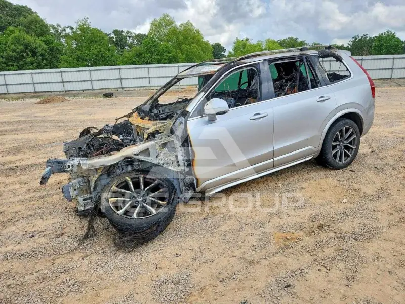 2017 Volvo XC90 photo