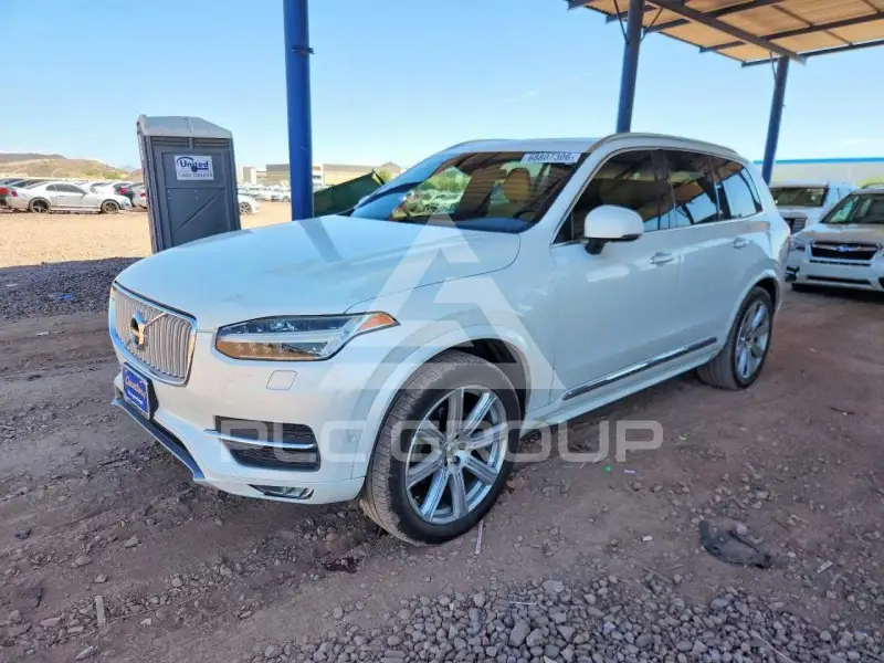 2017 Volvo XC90 фото