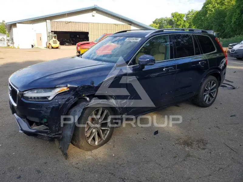 2017 Volvo XC90 photo