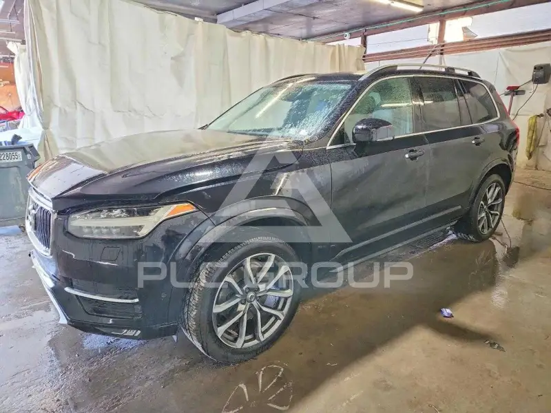 2017 Volvo XC90 photo