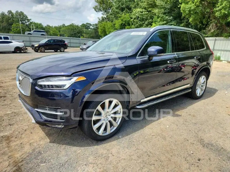 2017 Volvo XC90 photo