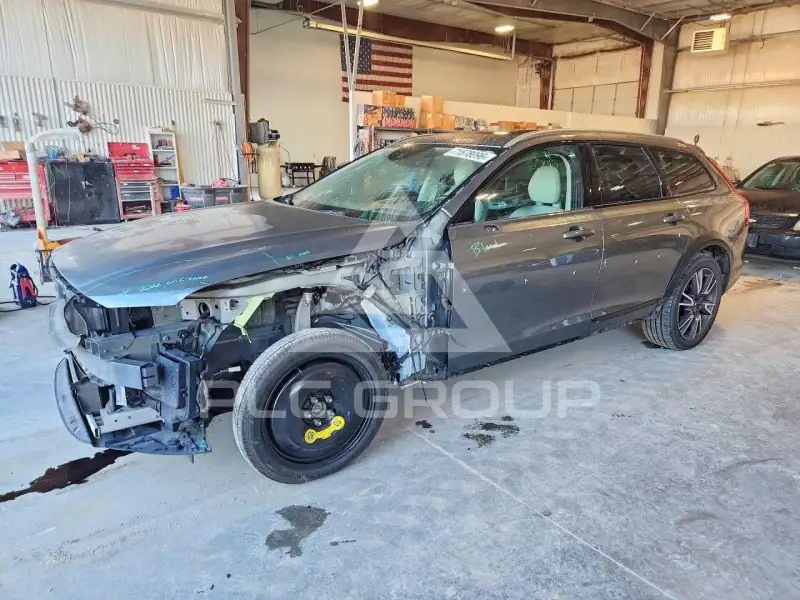 2017 Volvo V90 фото