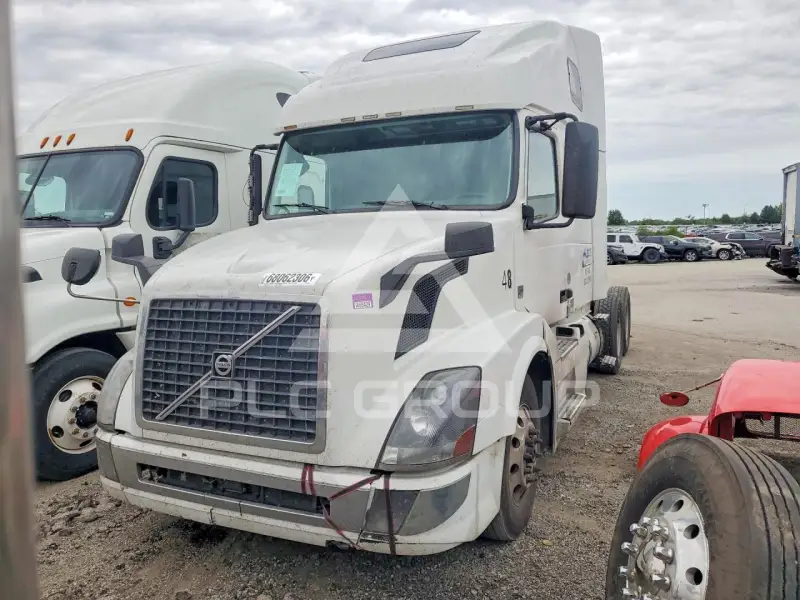 2017 Volvo VNL photo