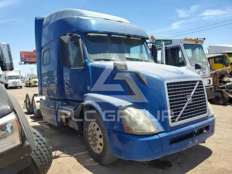 2017 Volvo VNL фото