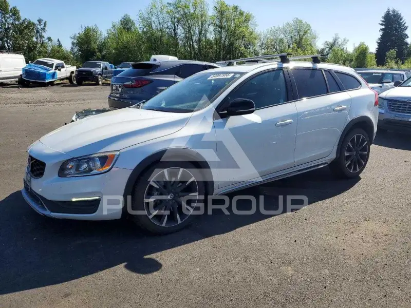 2017 Volvo V60 фото