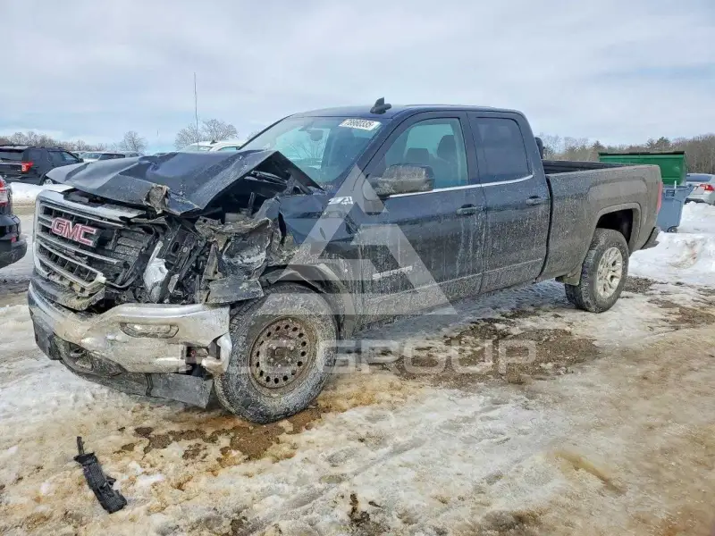 2017 GMC Sierra photo