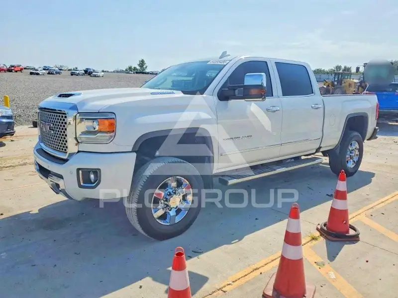 2017 GMC Sierra фото