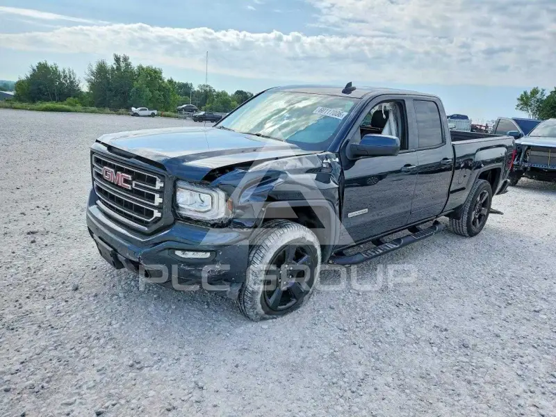 2017 GMC Sierra photo