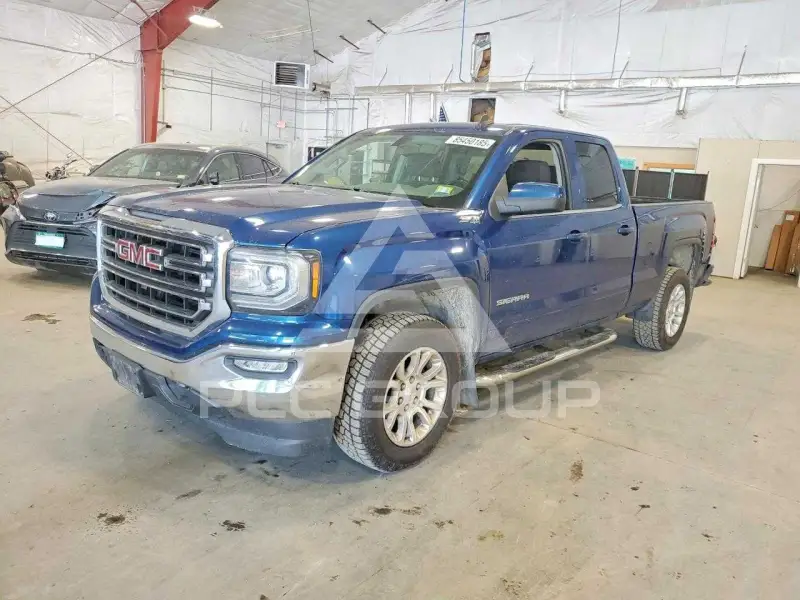 2017 GMC Sierra photo