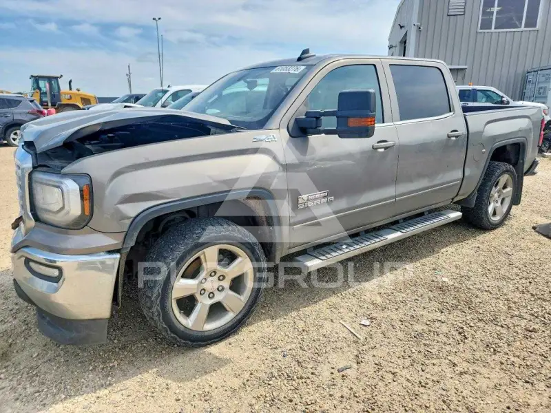 2017 GMC Sierra photo