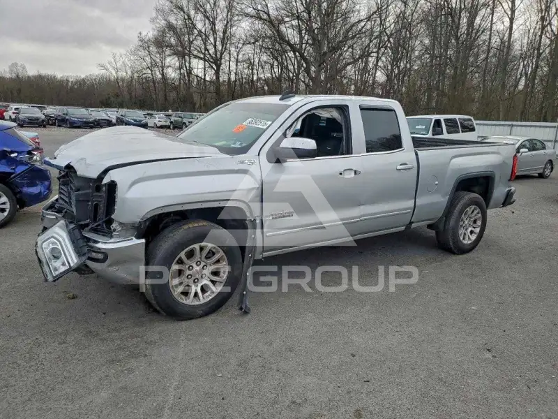 2017 GMC Sierra фото