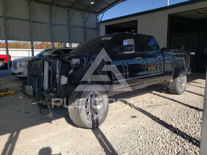 2017 GMC Sierra photo
