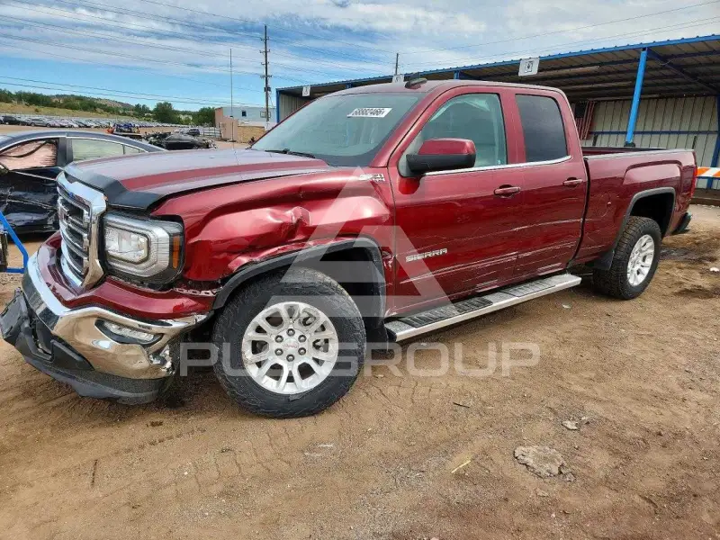 2017 GMC Sierra photo