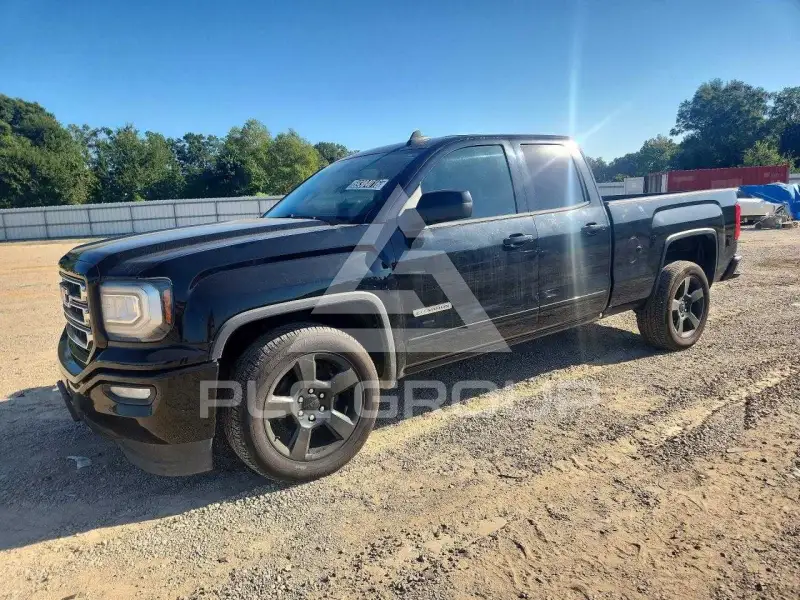 2017 GMC Sierra фото