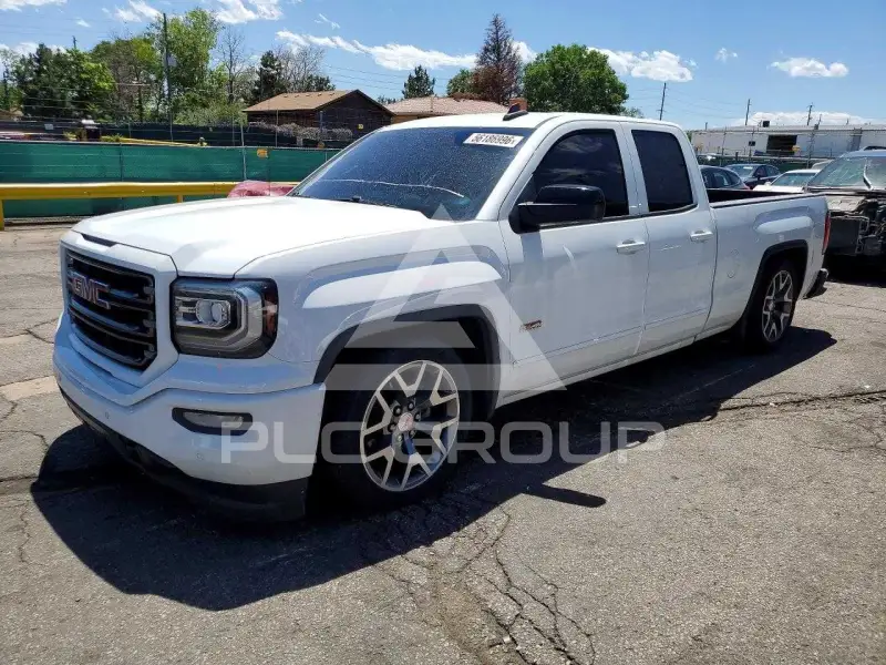 2017 GMC Sierra фото