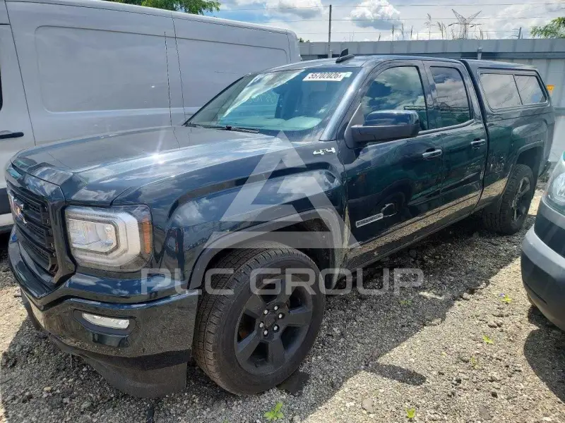 2017 GMC Sierra photo