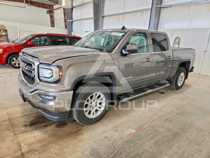 2017 GMC Sierra photo