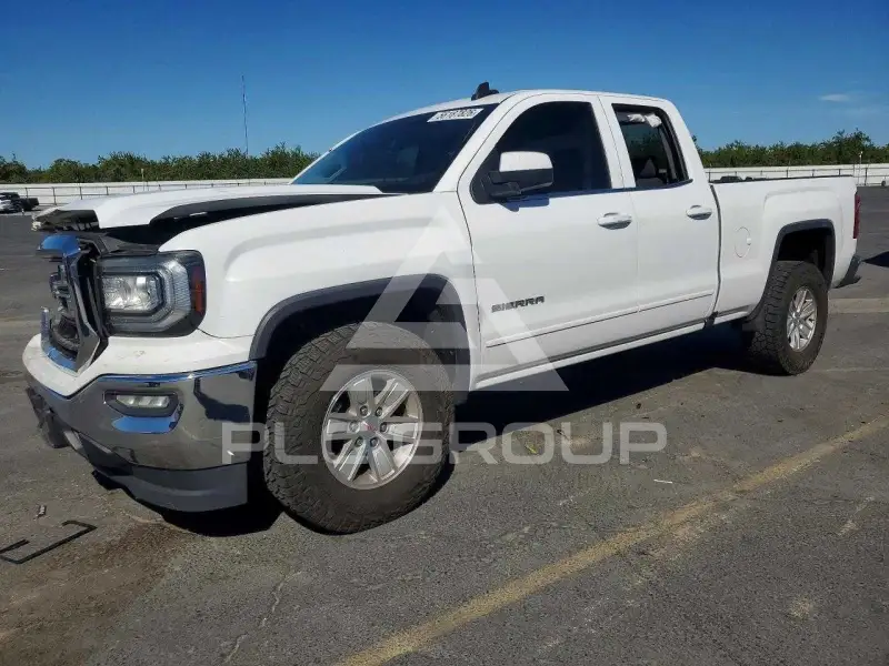 2017 GMC Sierra фото