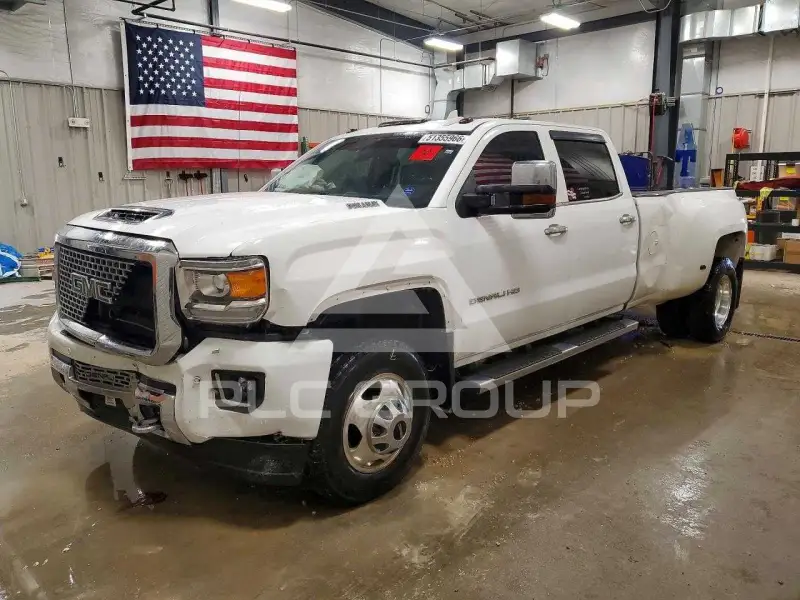 2017 GMC Sierra photo
