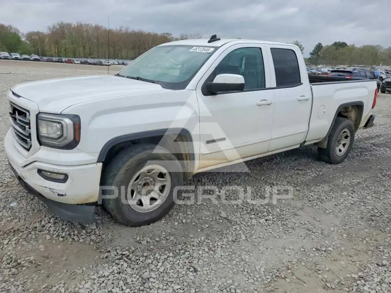 2017 GMC Sierra фото