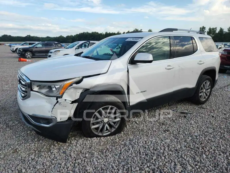2017 GMC ACADIA photo