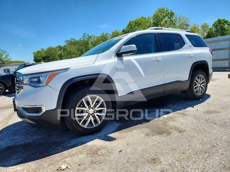 2017 GMC ACADIA photo