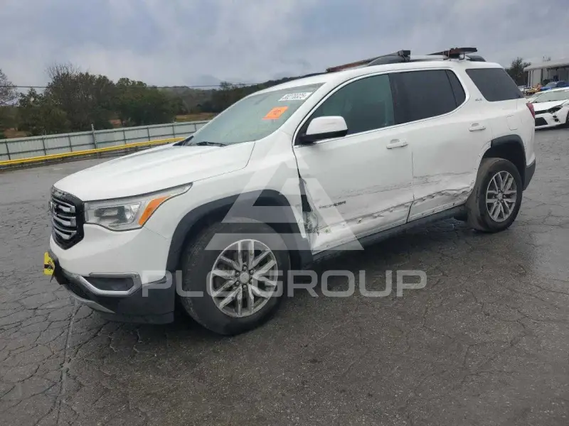 2017 GMC ACADIA photo