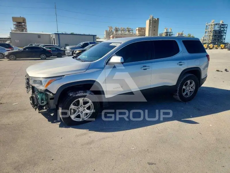 2017 GMC ACADIA photo
