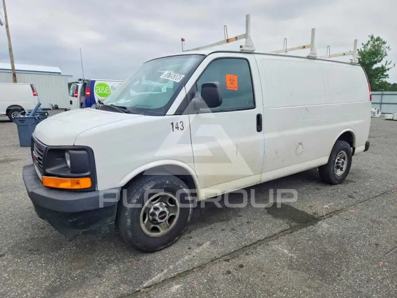2017 GMC Savana фото
